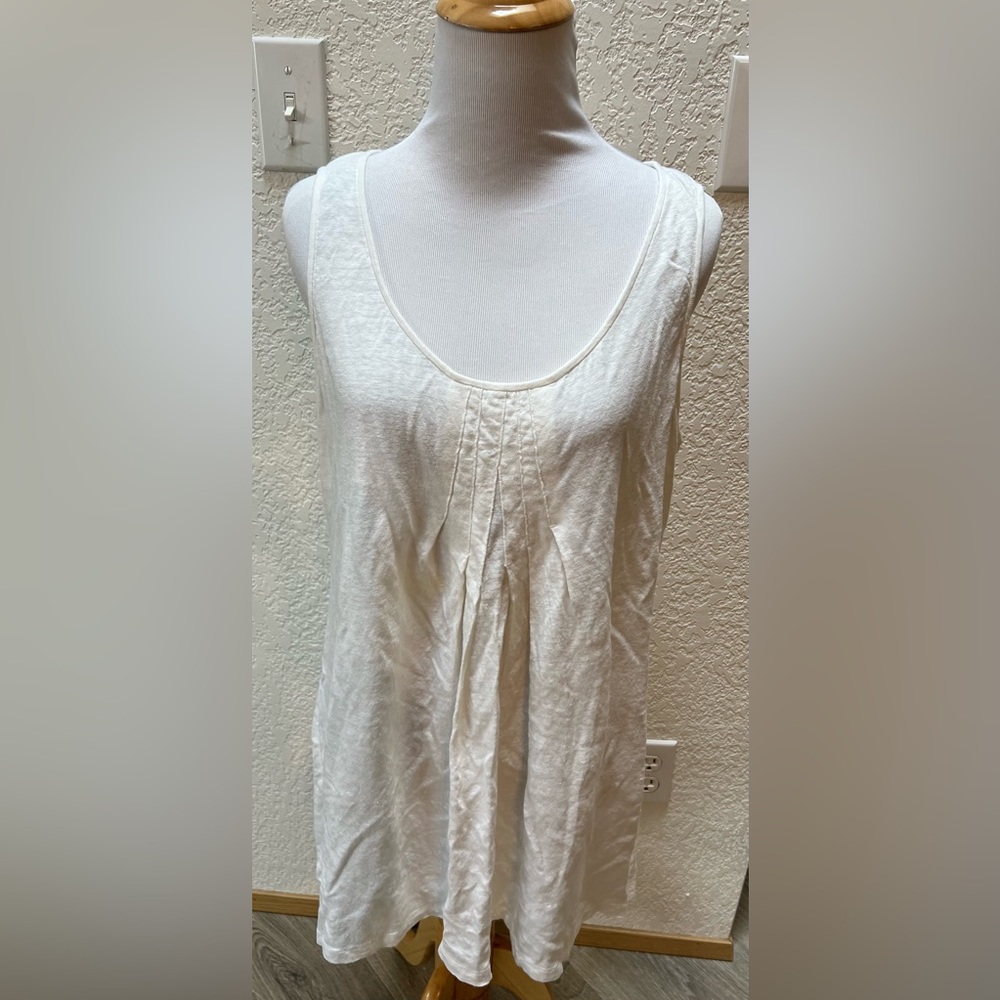 Eileen Fisher - white sleeveless top - Medium
